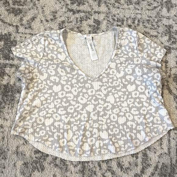 Forever 21 Tops - Forever 21 crop top